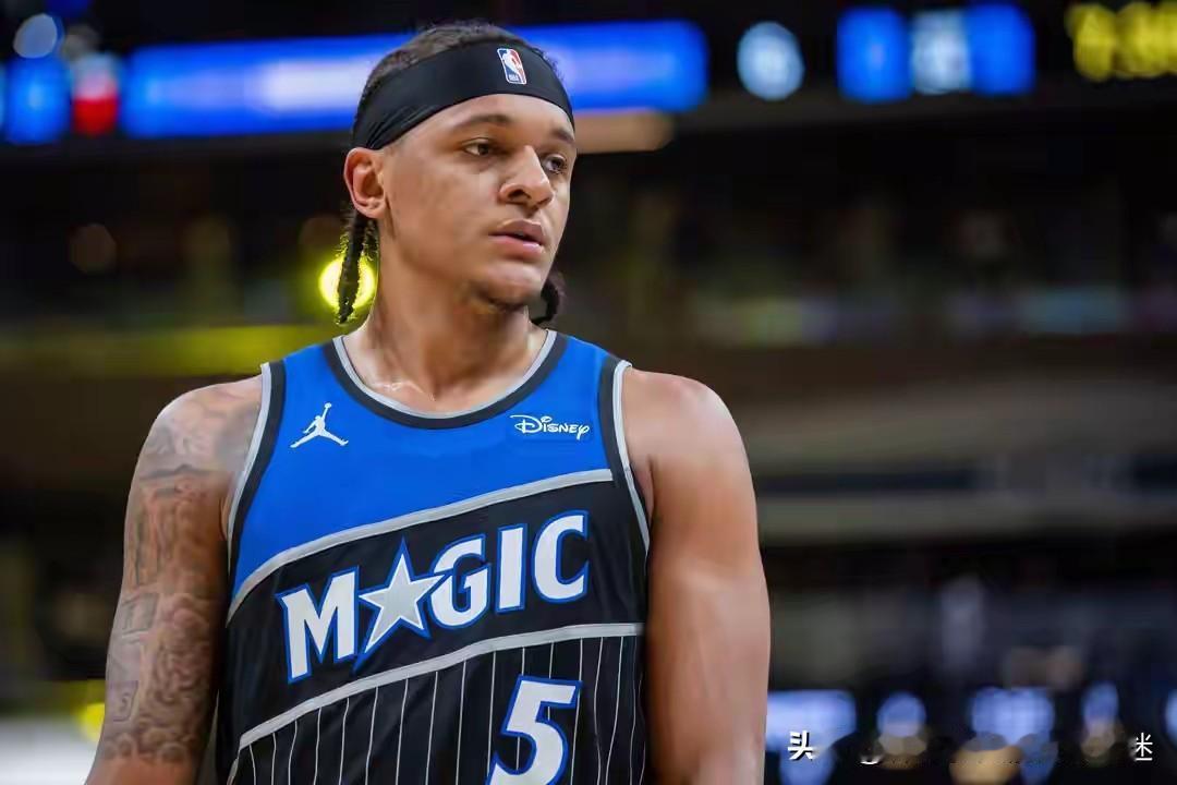 班凯罗的模板就是曾经的鹰王约什史密斯，低效的代名词，联盟最低效球员之一。前两年就