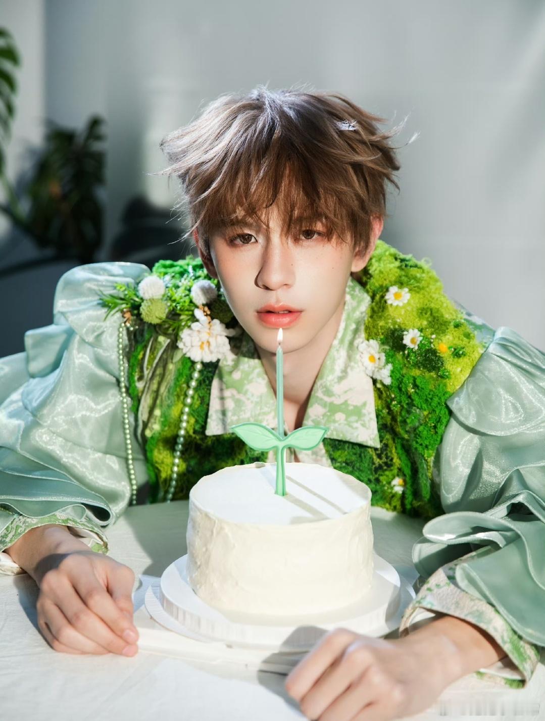 喜欢你6观察室藏不住一点喜欢你我也是我的启蒙恋综终于回来了，追了好几季，这季观察