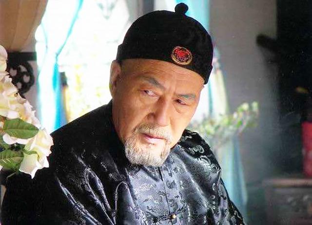 乾隆二十年三月，三朝老臣张廷玉去世了。这一年距离“配享”风波已经过去了多年，但是