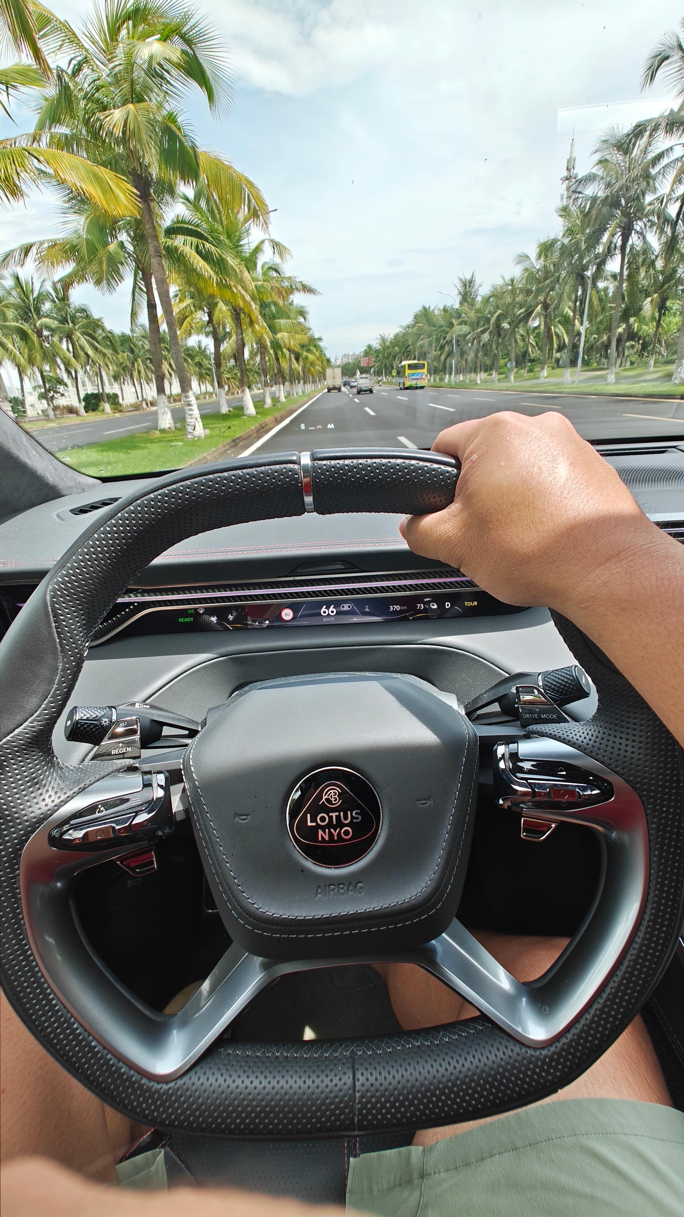 这是我的路特斯eletre时速80km/h在崭新的柏油路上的噪音表现，体感已经是