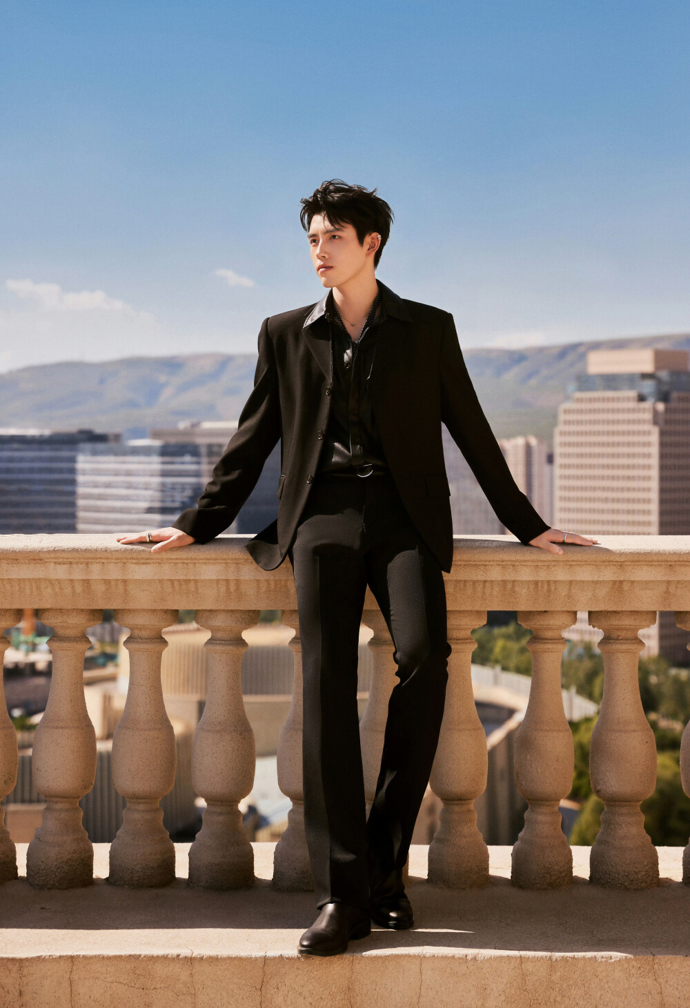 陈飞宇内娱各方面都出挑的男主陈飞宇绝对是内娱难得各方面都出挑的男主！外形条件优越