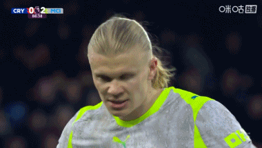 萨维尼奥造点，哈兰德点射破门完成梅开二度帮助曼城锁定胜局的同时 ，也弥补了上赛季