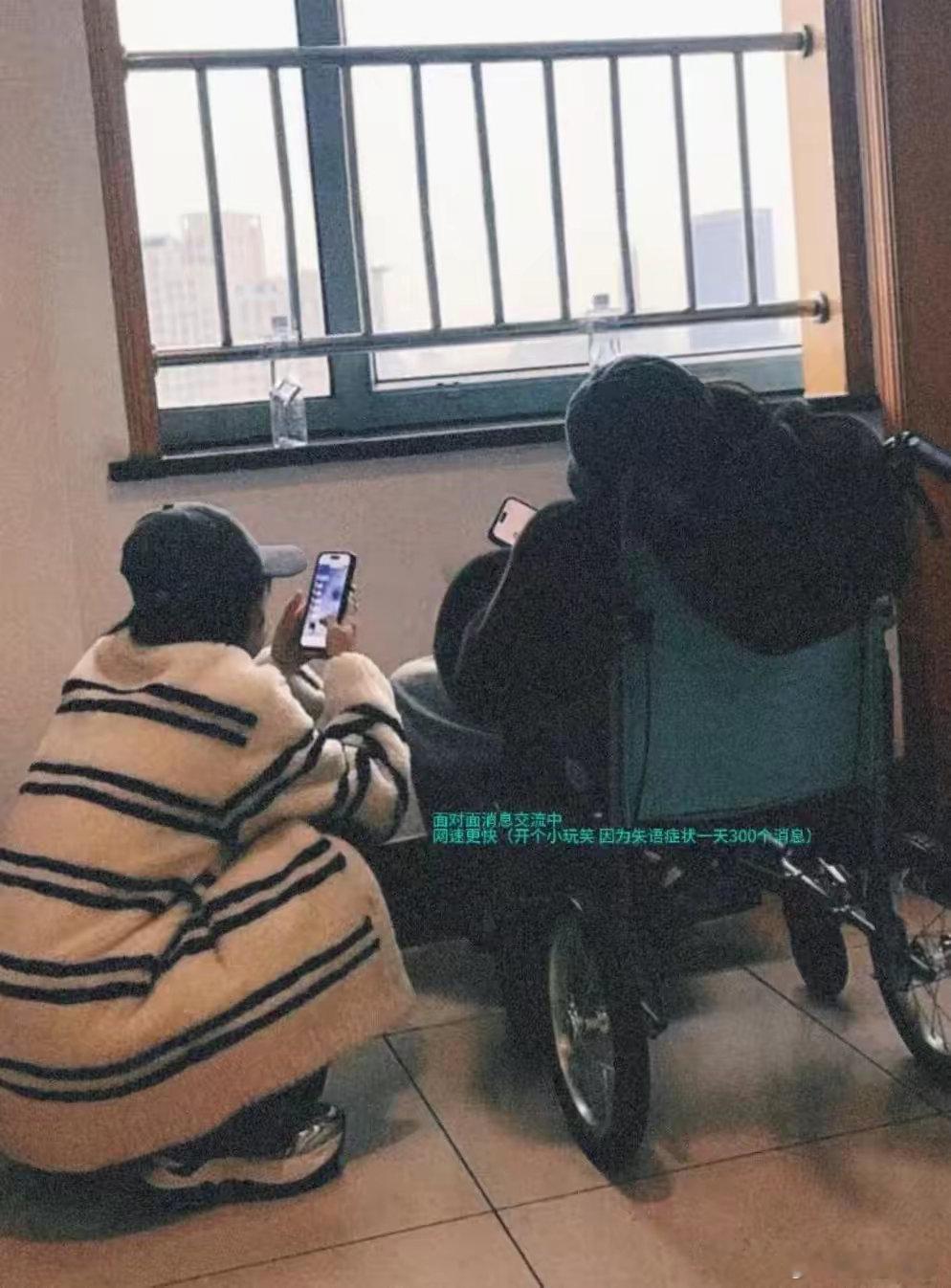 赵露思失语症状 从魏笑发的信息可以看出，赵露思的病就是拖的，她从生日之后身体就出
