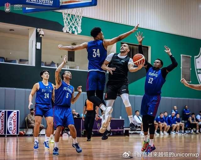 菲律宾男篮昨日在沙特当地与约旦男篮进行了一场内部练习赛，最终菲律宾75比61获胜