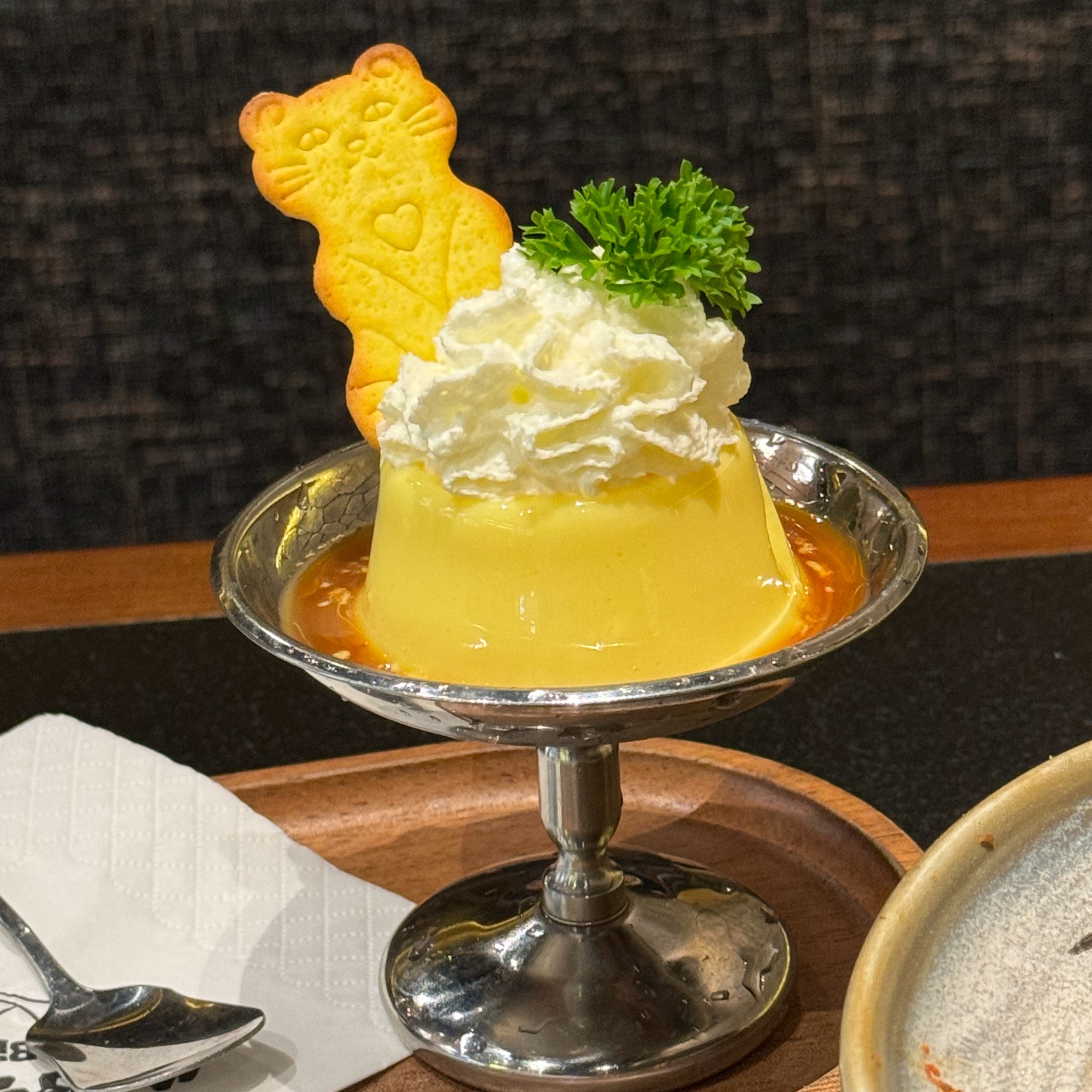 为什么这个🍮正好有只猫🍪 