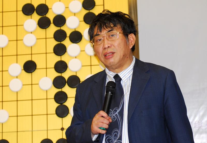 “棋圣”聂卫平去世 享年74岁 刚得知“棋圣”聂卫平去世的消息，心里满是悲痛。上