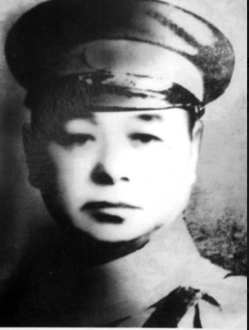 1948年，范绍增乔装打扮，准备离开上海，却不知国民党特务已经布下天罗地网，不久