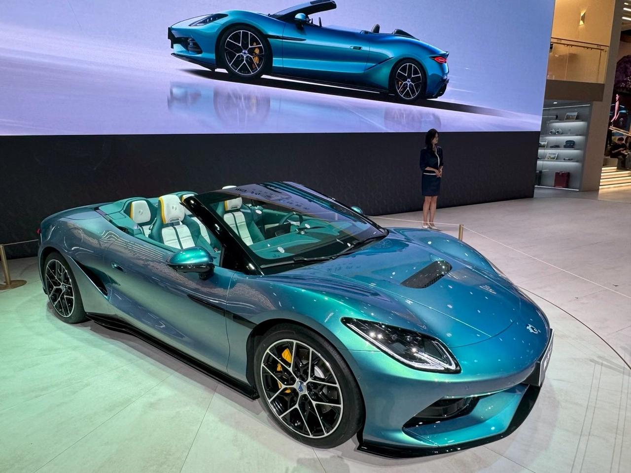 腾势 Z：不只是超跑，更是中国汽车文化的新起点
北京车展看完腾势 Z，最大感受是