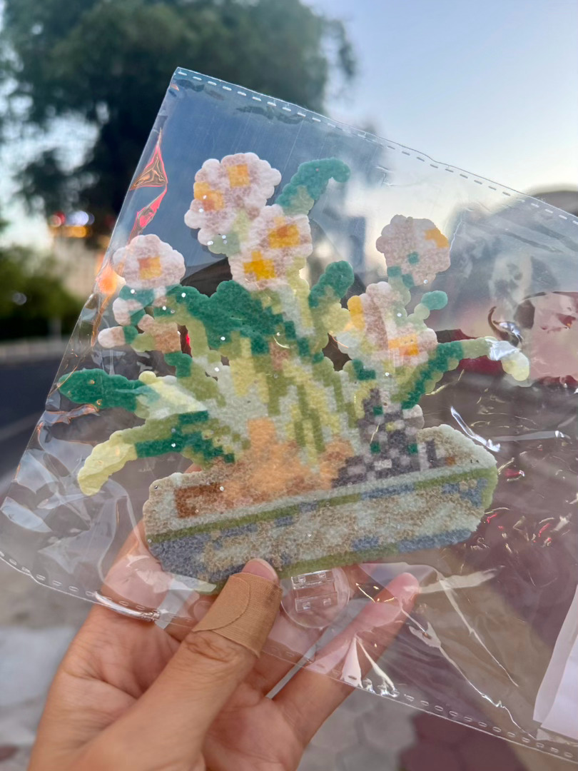 古琴老师送我的礼物她亲手做的我特别珍视收到的每份礼物，因为那是别人的心意