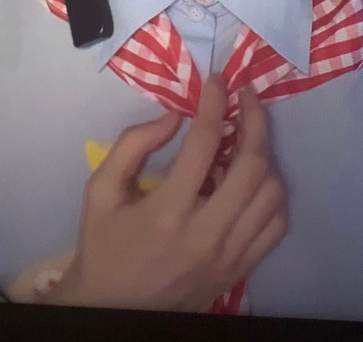 手 好长🤤 
