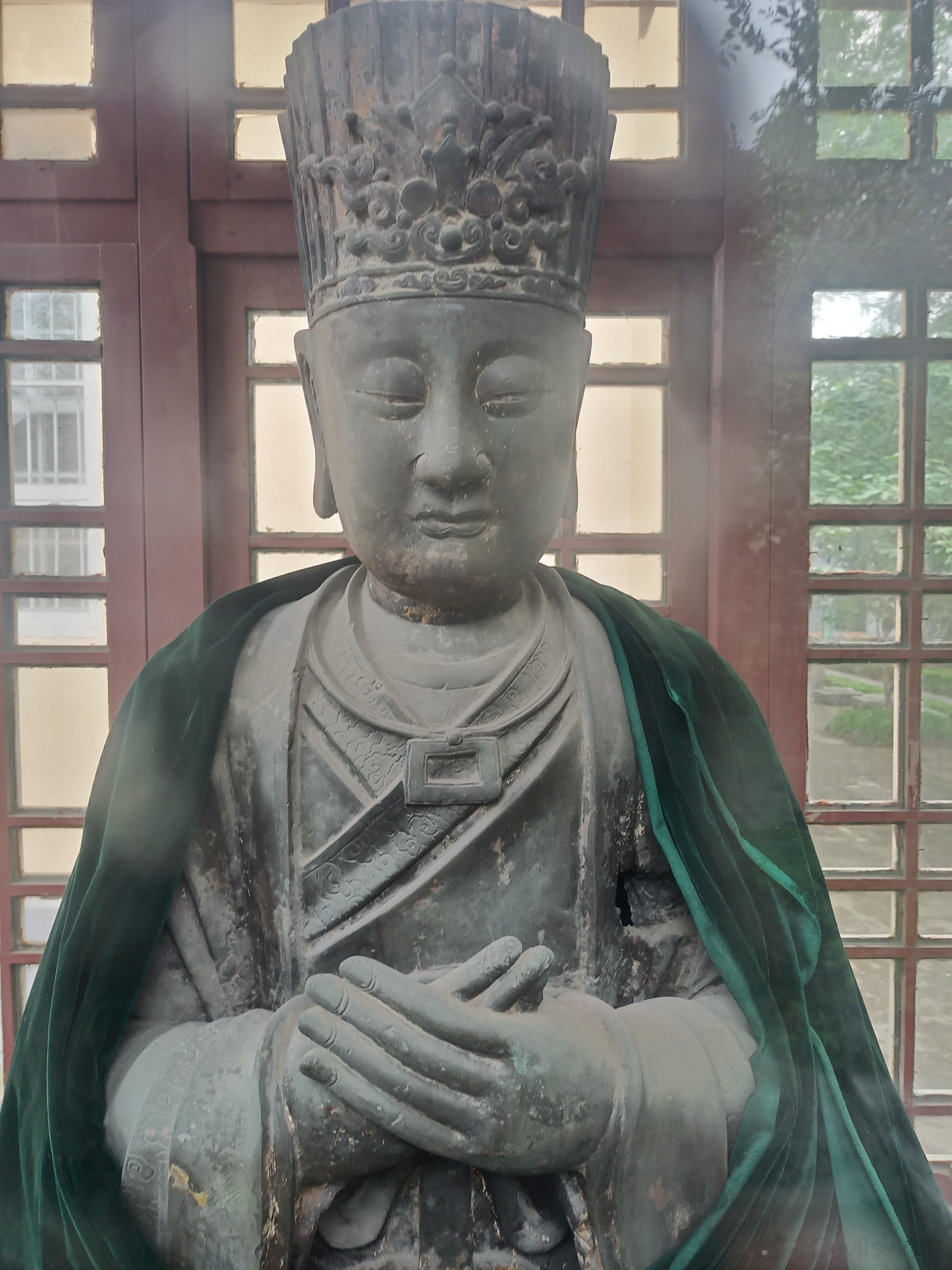 南通博物苑之两个明代铜神像 ​​​
