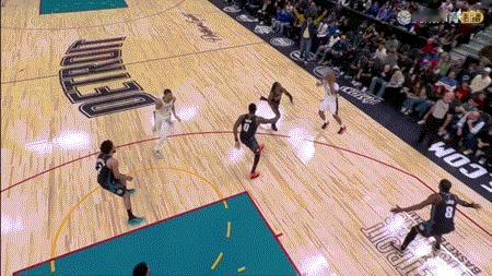 如何评价今天的文班亚马？——第四节单节4中3，罚球6中5，独砍11分6篮板3助攻