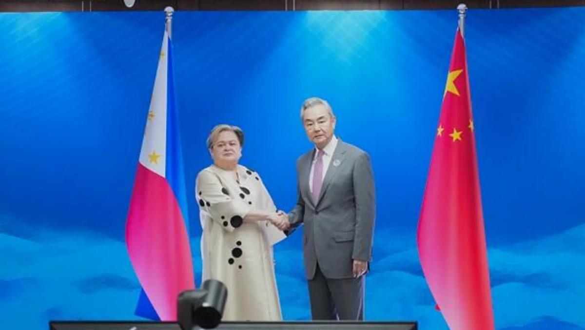 马尼拉当面会见菲外长，王毅一句话点破真相，菲律宾必须做出理智抉择

新华社7月2