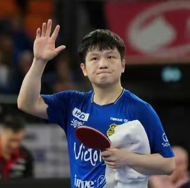 国乒伦敦世乒赛名单那叫一个悬念满满！7人直达伦敦的名单定了，男队有王楚钦、林诗栋