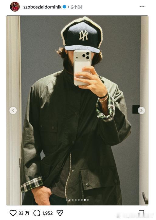 索博发ins 有和埃基蒂克的庆祝  也有他的服装展示 