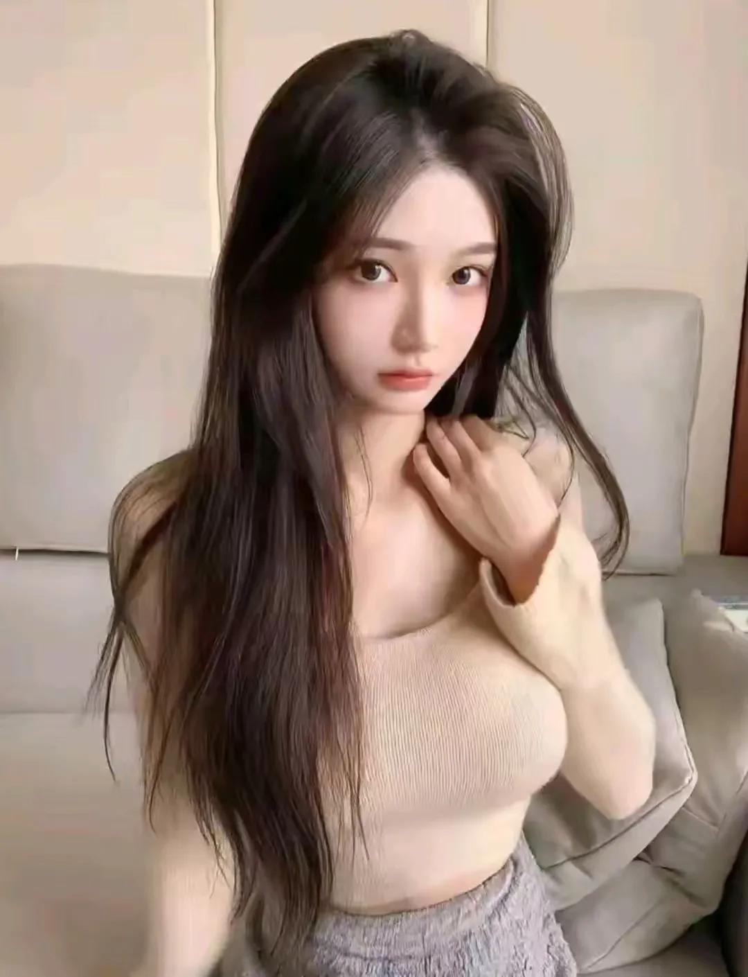 林峰的37岁未婚身份，成了周围人闲谈的话题。他厌倦了这些闲言碎语，决定是时候认真