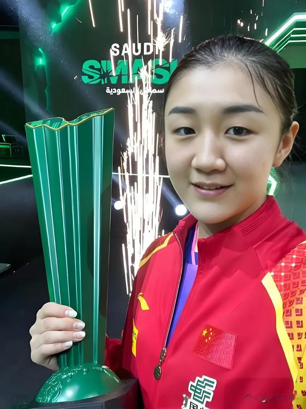 陈梦与莎莎大满贯巅峰对决：王者之冕，谁主沉浮？
在新加坡大满贯的璀璨光芒下，陈梦