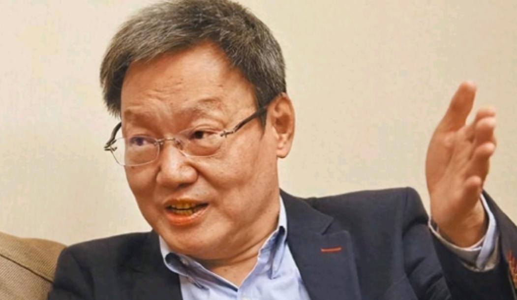 陪同郑丽文访问中国大陆的苏起出来讲话了！

4月12日，就在郑丽文率国民党访问团