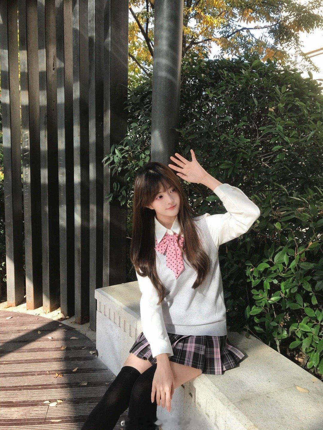 外面突然下暴雨 你在梦里也骗人吗 