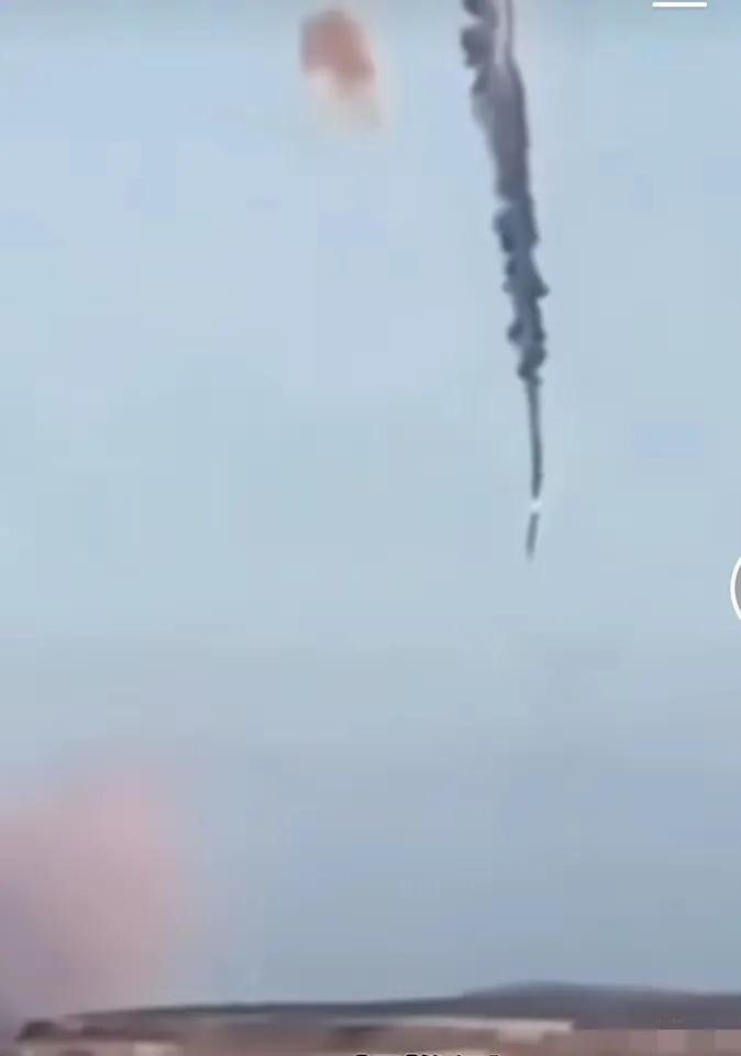 导弹试射的意外：理性看待武器与和平
 
俄罗斯为震慑西方试射的“萨尔马特”洲际导