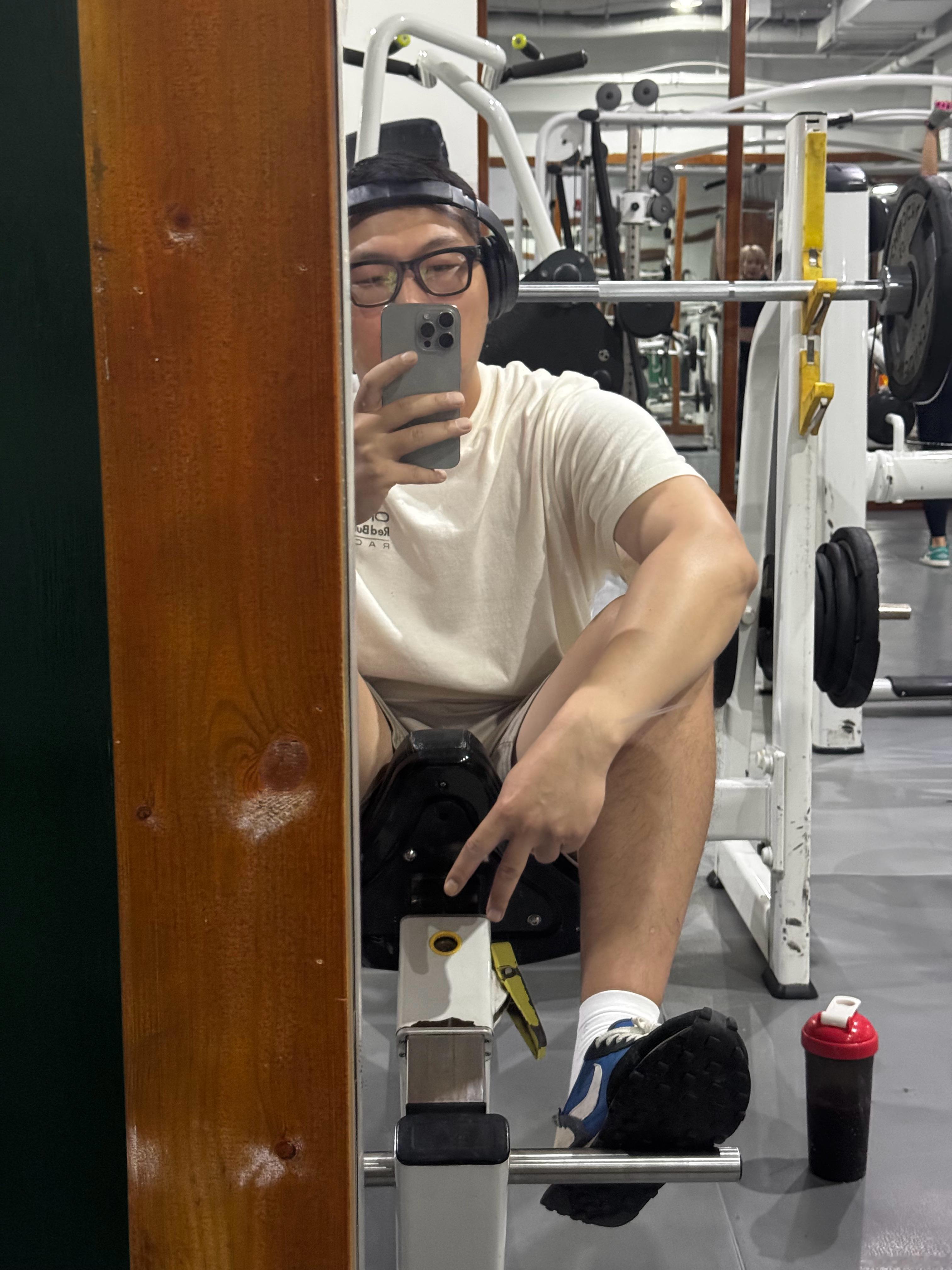 噢耶是练胸日啦[阴险][阴险][阴险]健身打卡健身 ​​​