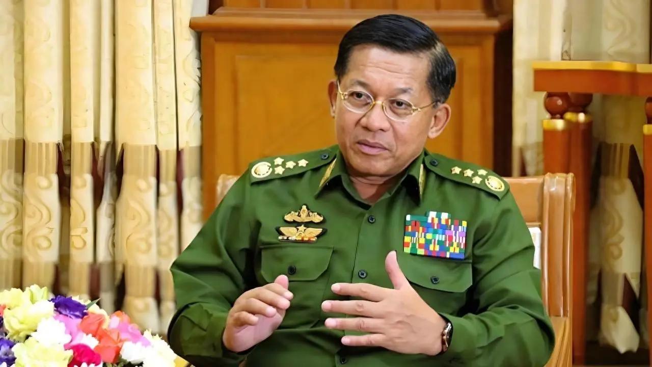 敏大将正式宣誓就职缅甸总统！

4月10日上午，敏大将在国会宣布就任缅甸总统，这