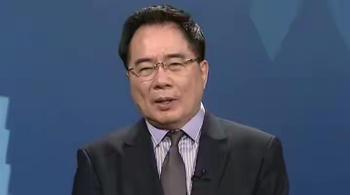 支持蔡博士。中华文明正是依靠这些心怀大义之人，才能在历史的跌宕起伏中延续千年而不