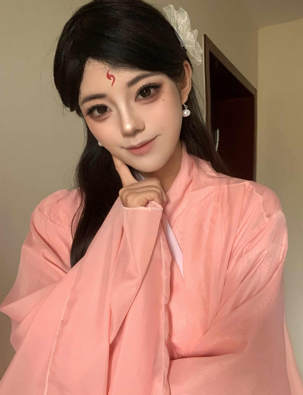 小殿下
cos 三生三世十里桃花 白凤九 迪丽热巴