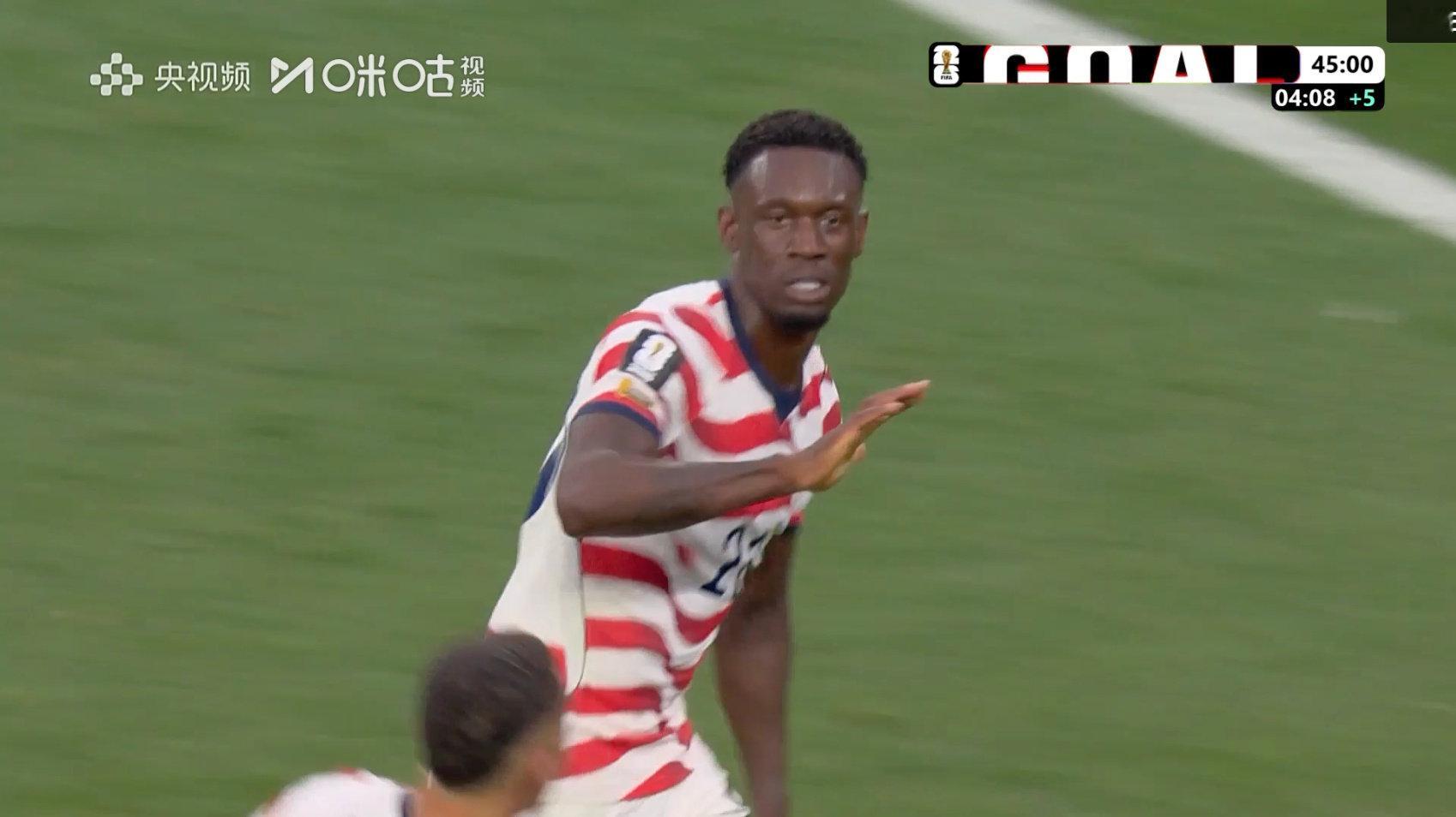 前阿森纳球员梅开二度 美国队杀疯了 3-0了！！ 此前效力过阿森纳的球星巴洛贡晃