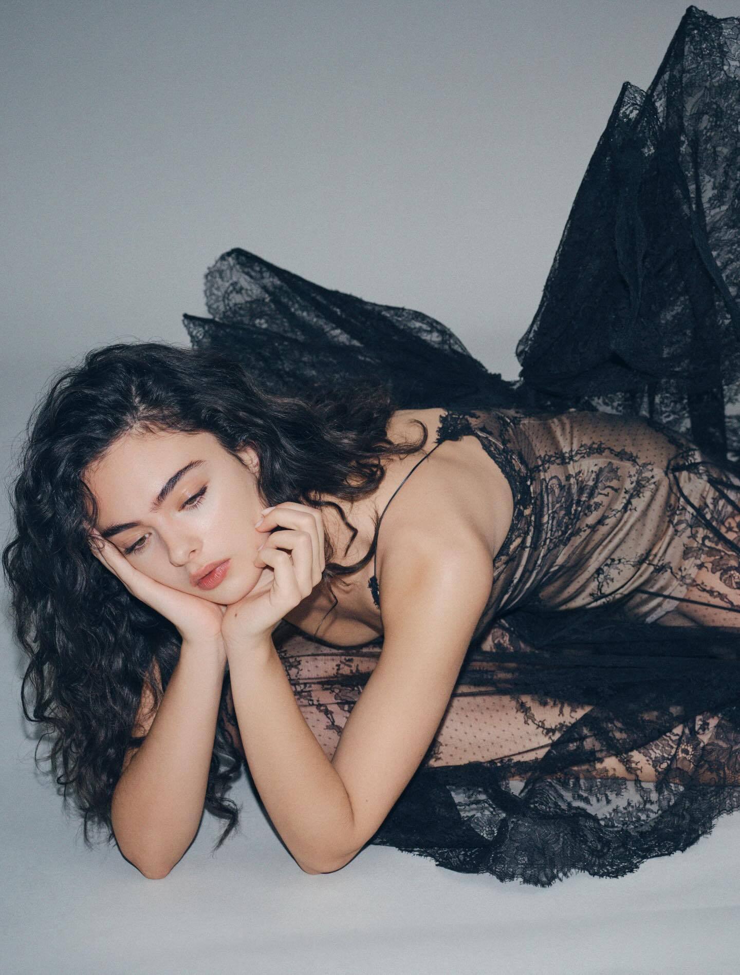 Frankfurter Allgemeine Magazine  April  