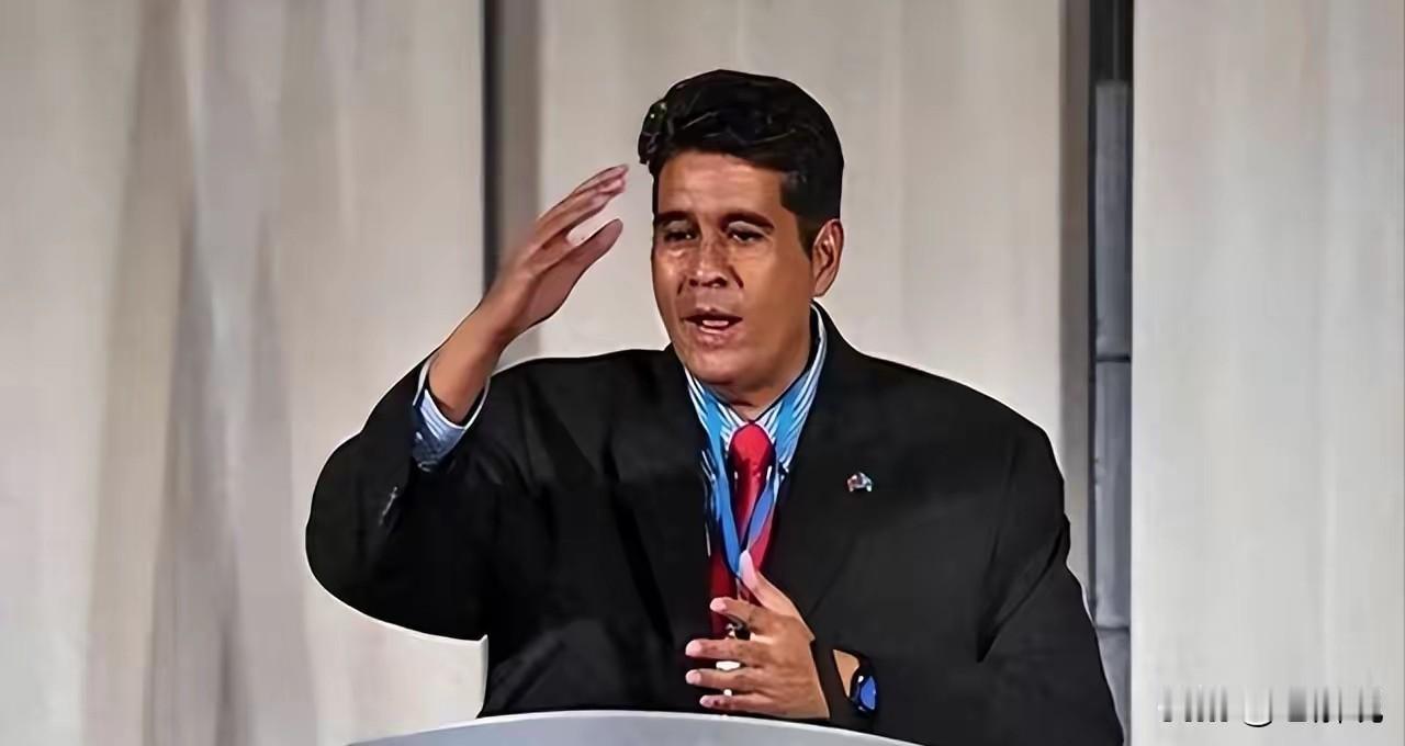 “中国你别逼我，我有权选择跟台湾当局做“朋友”，你管不着”帕劳总统惠恕仁最近在新