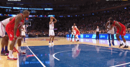 NBA最经典失误画面盘点！
塔克这个球是不是NBA史上最难以理解的突然断电？
这