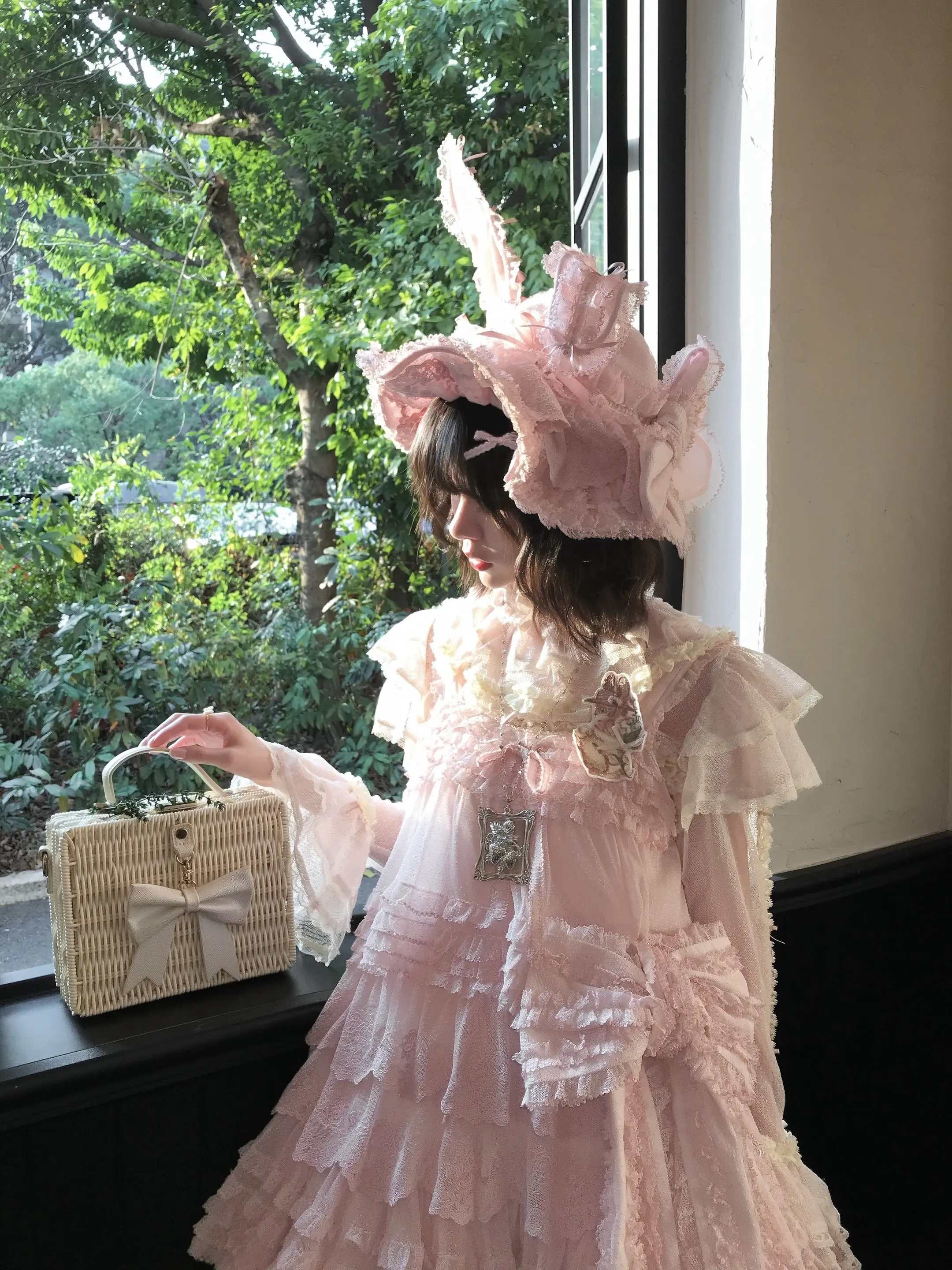 点点纱˚.⋆🎀 阳光下的甜点兔太甜啦。