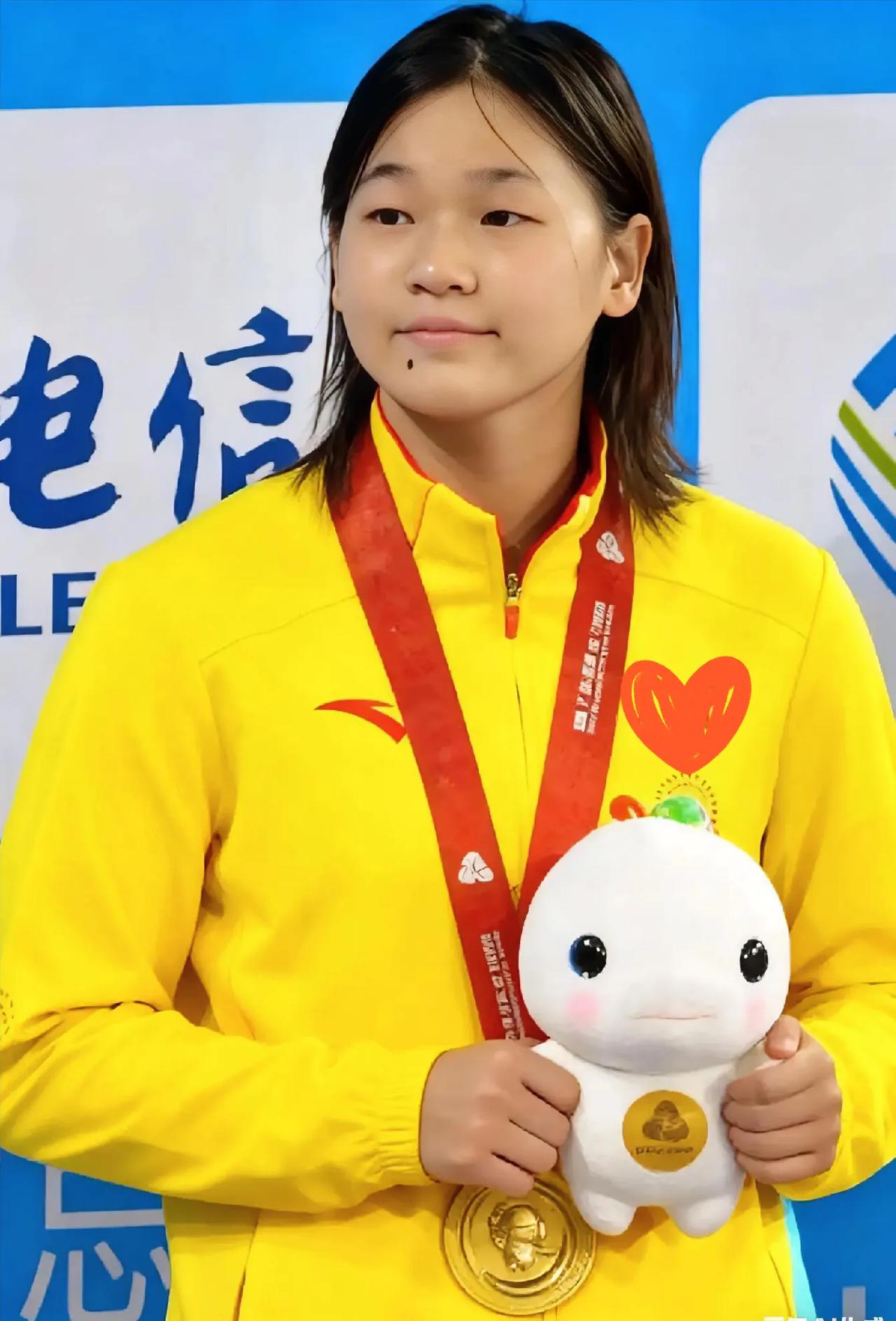 周继红也没有想到！
全红婵复出后首战夺冠，半年蛰伏回归，赢得不仅是比赛，更是坚持