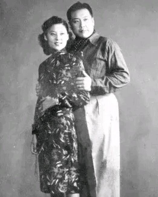 1936年，袁世凯的女儿大婚，进入洞房后，新郎兴致全无，怒骂新娘：“你个残花败柳