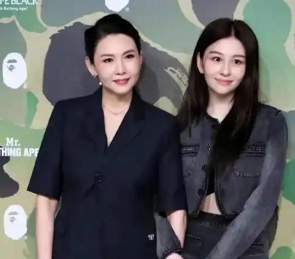 邱淑贞的大女儿想要成家恐怕并不容易，缘由很直白，并非身高条件欠佳，也不是肤色不够