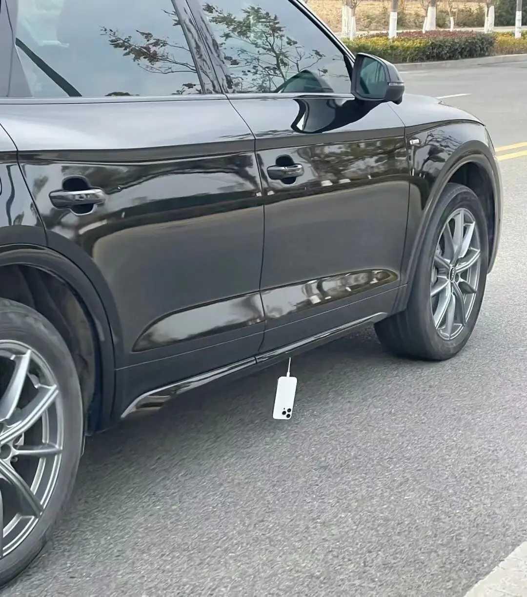 这是一个悲伤的故事，就看数据线接口能坚持多久了。。。