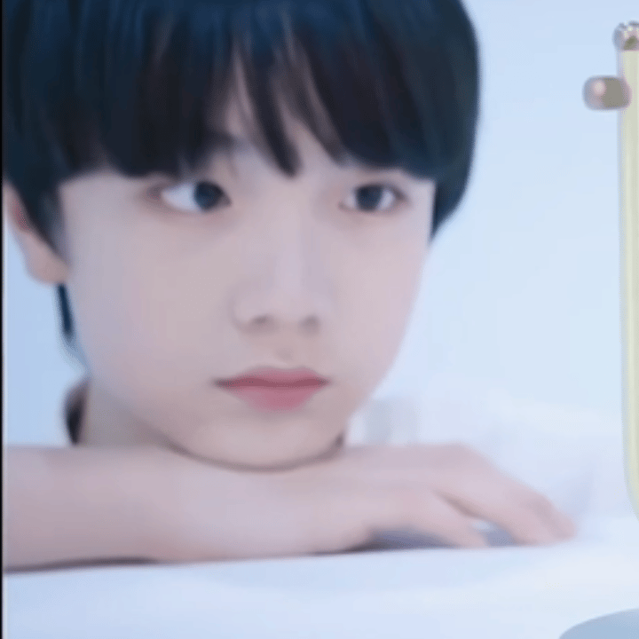【4773】我丢了一块小饼，有人看到吗？圆圆的 呆呆的 萌萌的😭 