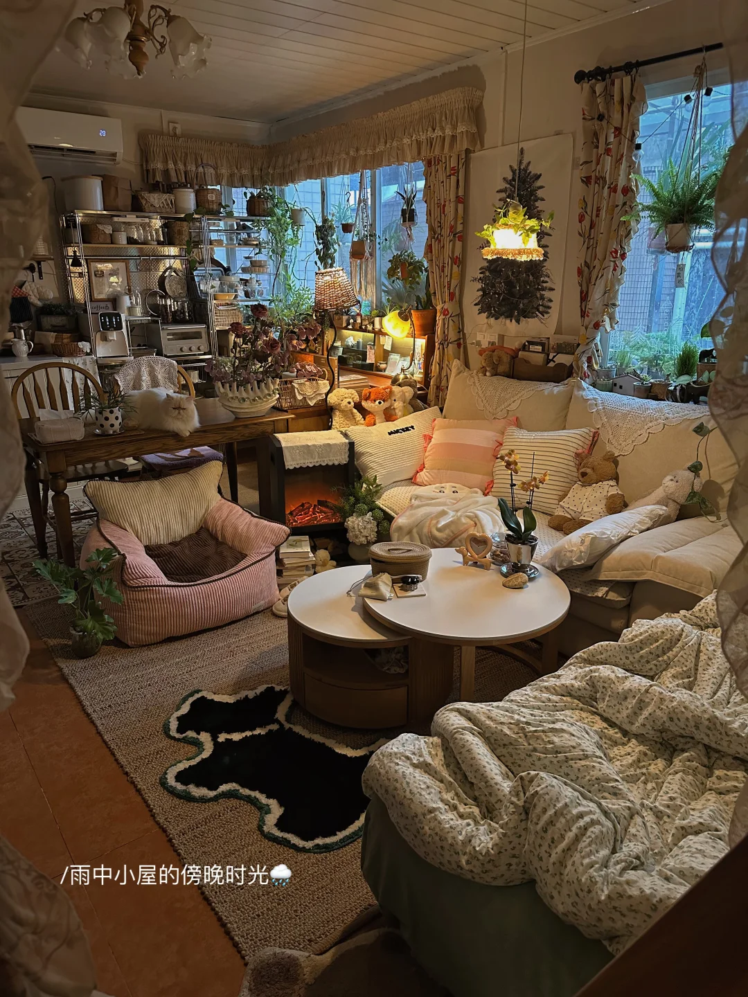 住进青春剧女主的家𖠿*.🌲