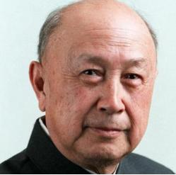 1956年，钱学森参加国宴，可在宴会上竟然找不到自己的座位。就在钱学森尴尬时，毛