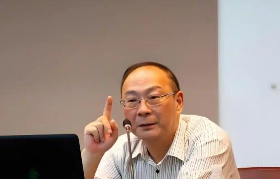 万万没想到，全球局势中最乱的竟是中国，人民大学金灿荣院长曾直言:中国周边环境最恶