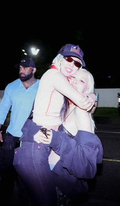 Jenlisa真的是关系好，看来是经常私下去吃饭了，这种都不会刻意发图片在网上彰