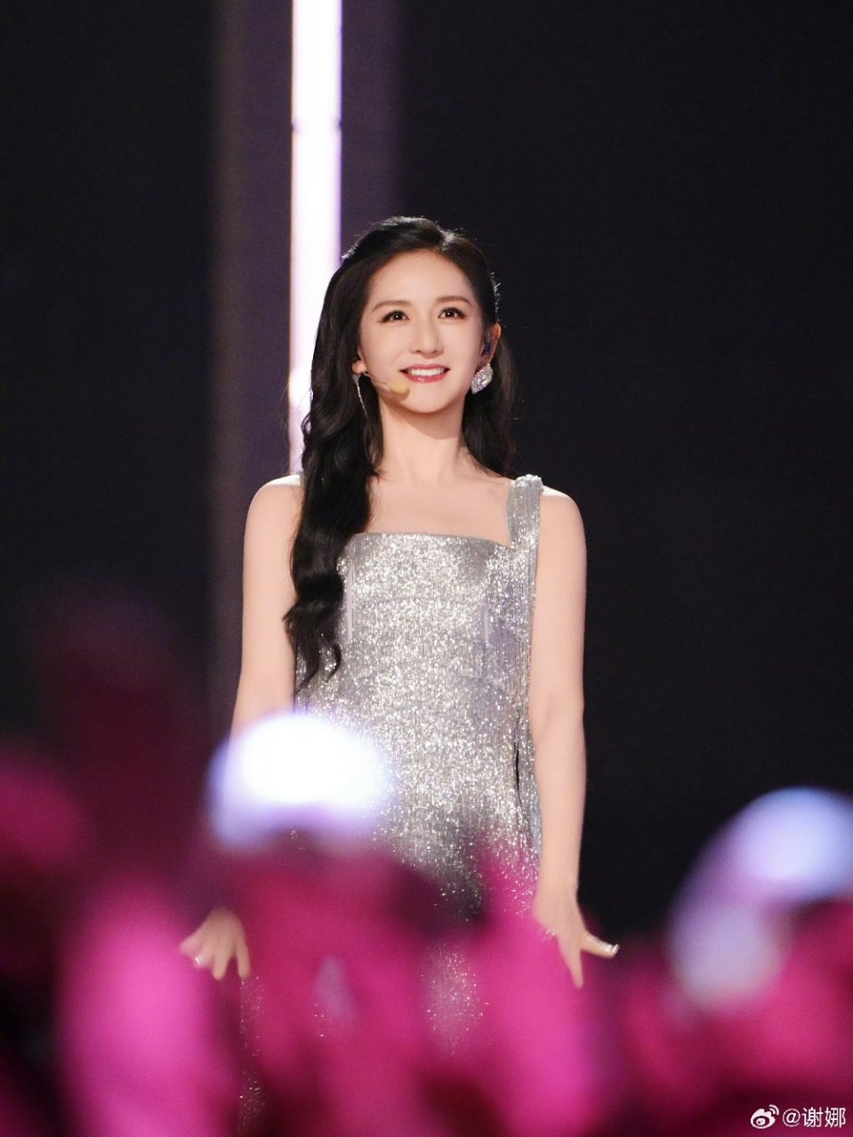谢娜bulingbuling版菠萝蜜来啦谢娜三公第一场菠萝蜜 谢娜bulingb