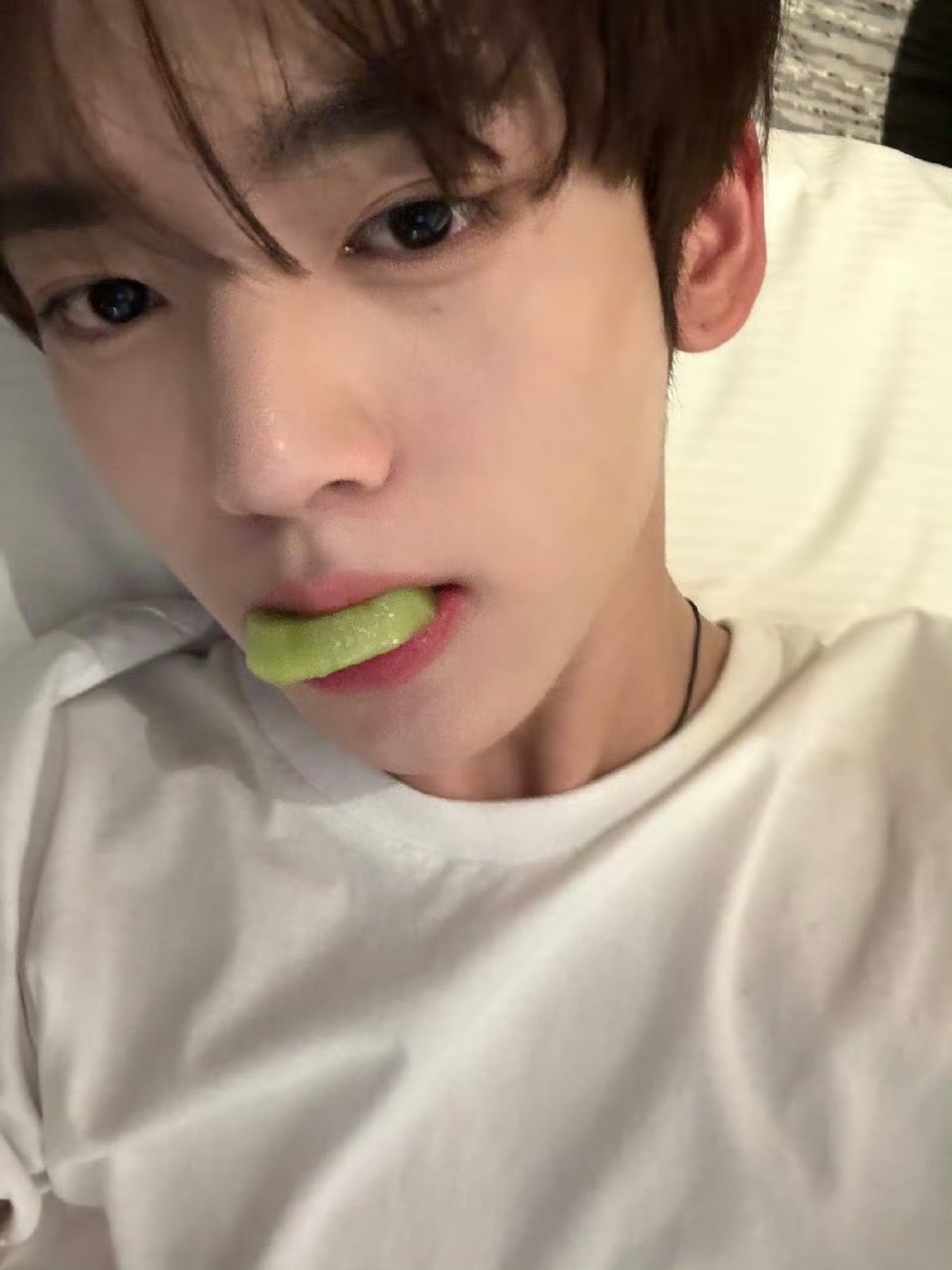 好喜欢看韩维辰嘴巴被塞满的样子🥵 ​​​