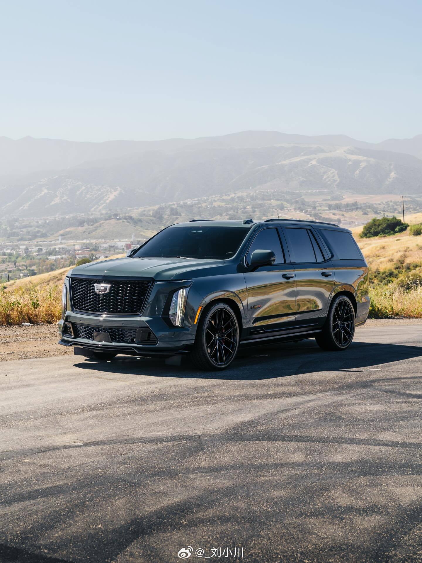 凯迪拉克凯雷德Escalade-V 凯迪拉克凯雷德Escalade-V，换上AL