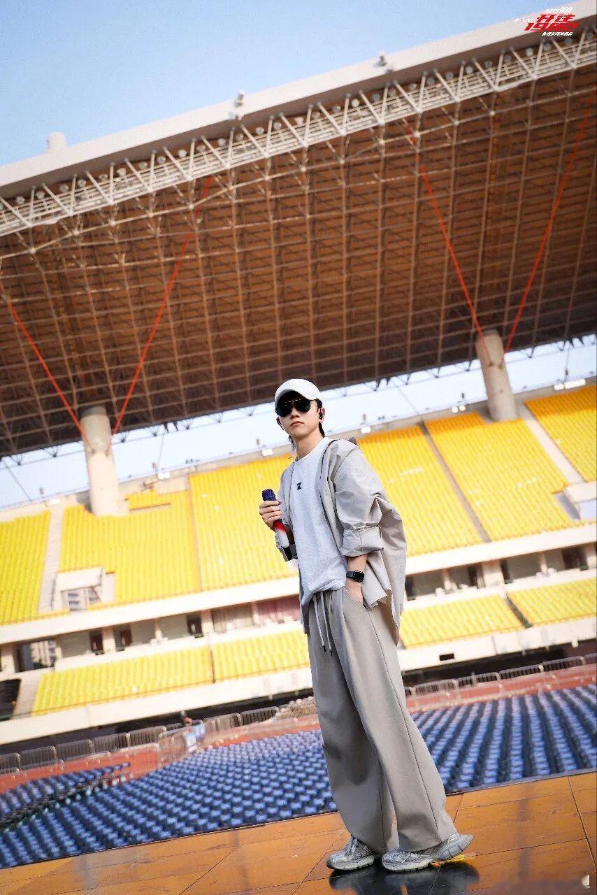 哪里来的小可爱啊 