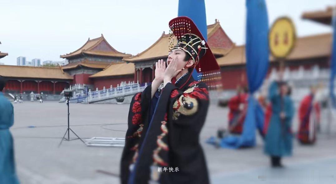 成毅朱瞻基人气破百万断层登顶 从今天起，答应自己的事就要尽力做到。答应自己要去的