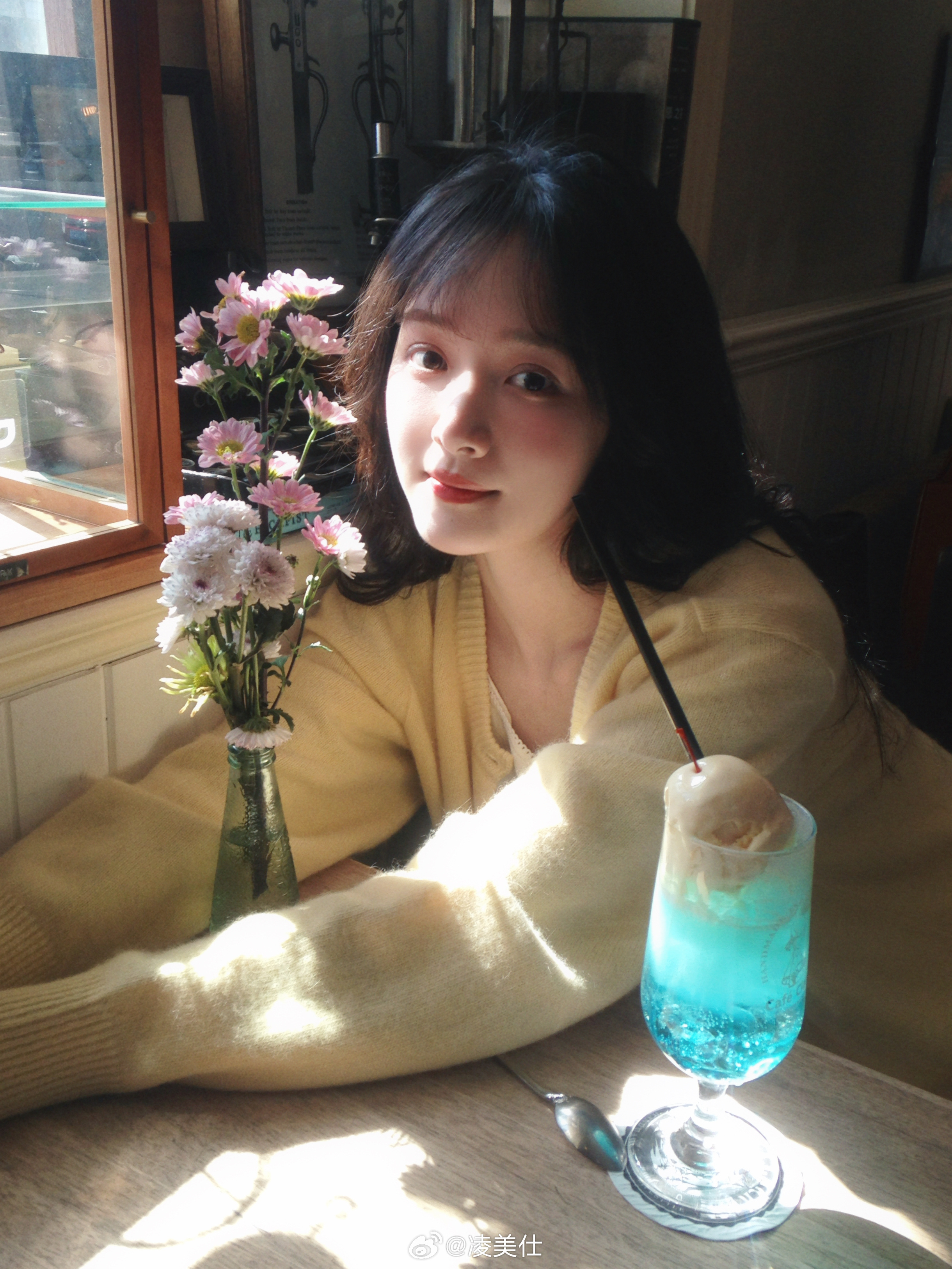 春天啊春天每天一杯美式 ​​​