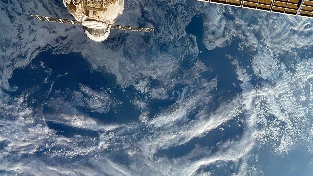 俄罗斯航天国家集团总裁巴卡诺夫表示，俄罗斯和中国正继续在月球科研站项目上开展合作