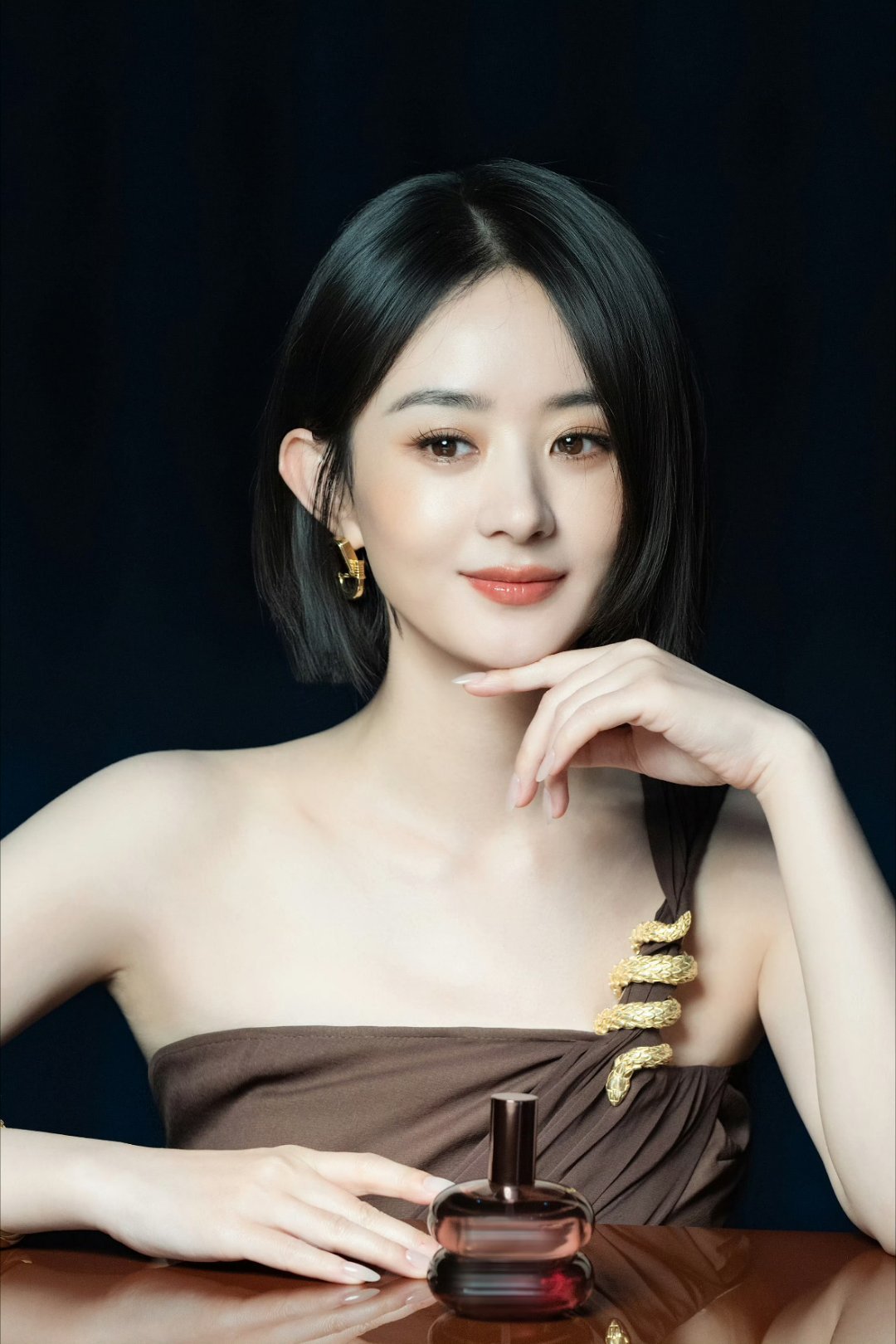 赵丽颖赵丽颖李秋萍 zly 赵丽颖小城大事“总要试着去突破，做着自己喜欢的事情，